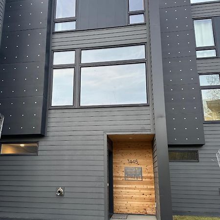 Bootlegger'S Nest Villa Anchorage Buitenkant foto
